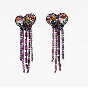 NEW ๐ธ Gunmetal Rhinestone Heart Tassel Earrings